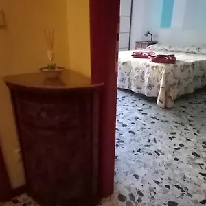 Delle Arti Couette-café