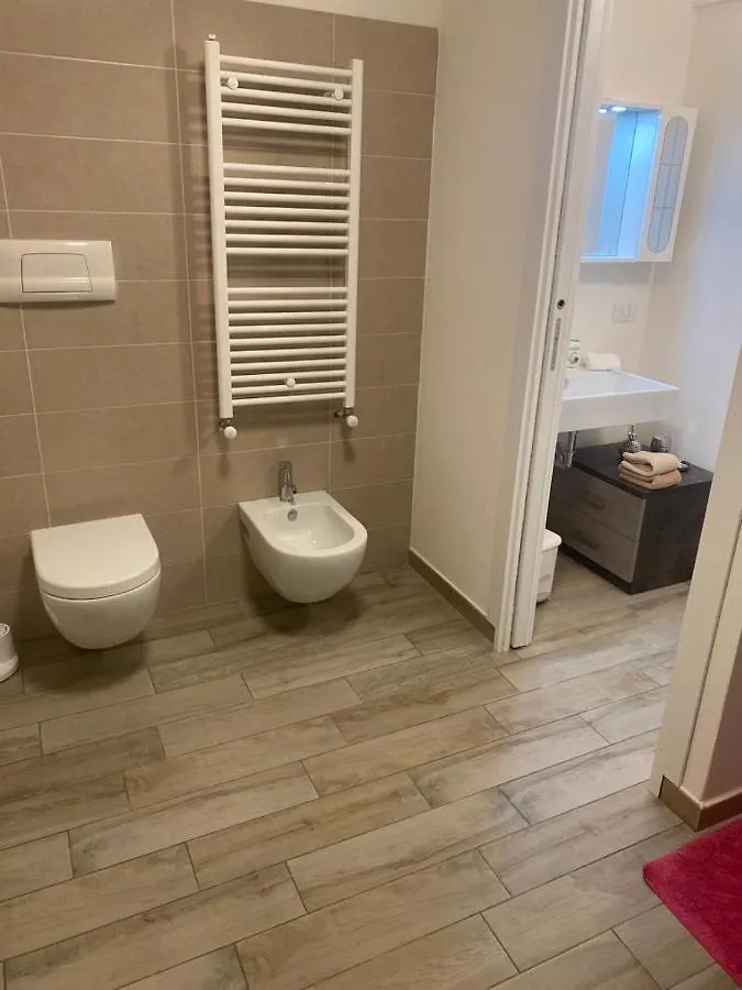 Senza Pensieri Residence Zero Carlo Urbino Crema Apartamento