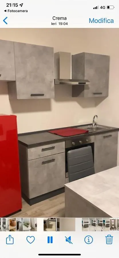 Senza Pensieri Residence Zero Carlo Urbino Crema 0*,  Itália